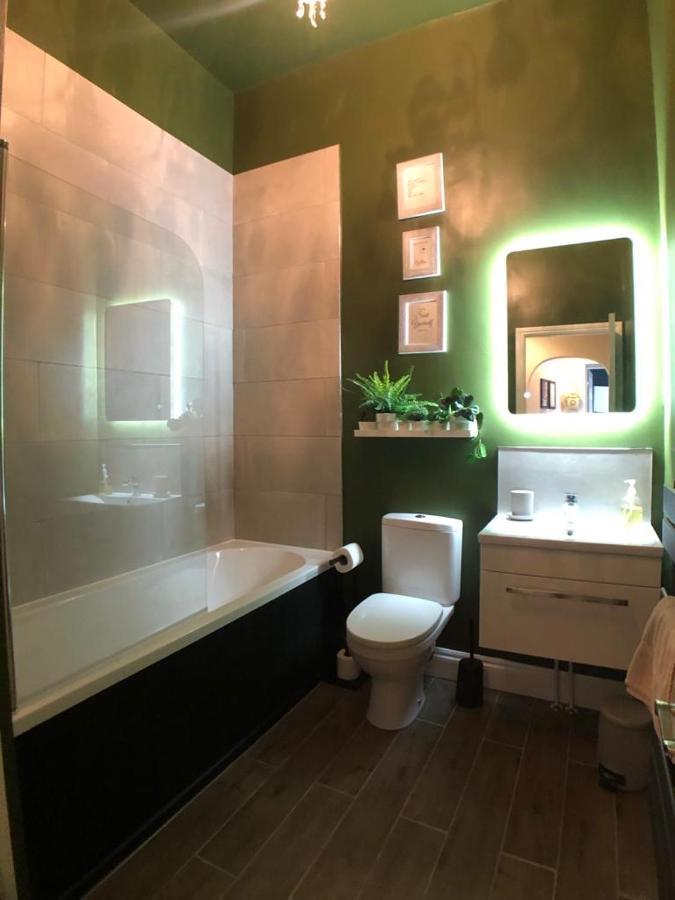 5 Spa Court, Boutique Holiday Apartment In Torquay Dış mekan fotoğraf